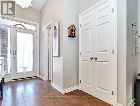 410 Stalwart Crescent Ottawa ON K1T 0H3