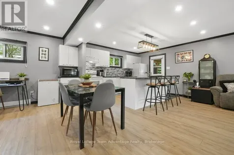 12 Victoria Avenue Parry Sound ON P2A 2C1