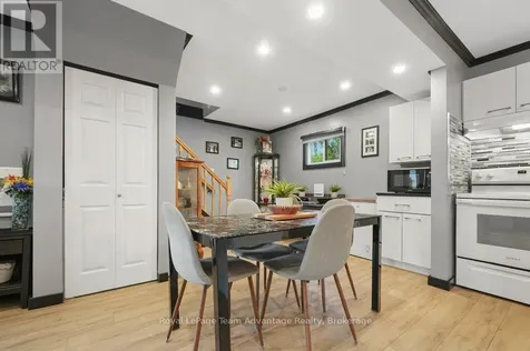 12 Victoria Avenue Parry Sound ON P2A 2C1