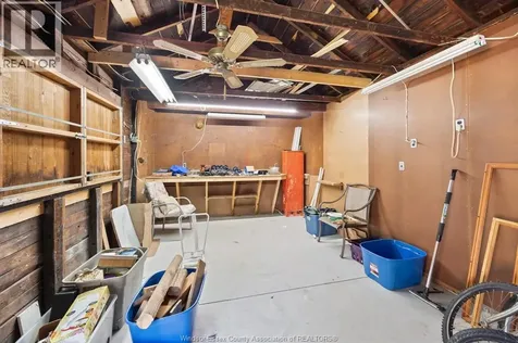 2238 Charl Avenue Windsor ON N8X 2A2