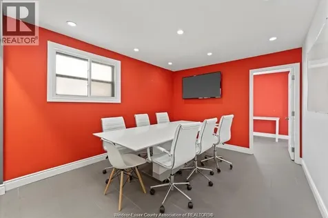 1145 Erie Street East Windsor ON N9A 3Z4
