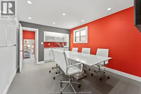 1145 Erie Street East Windsor ON N9A 3Z4