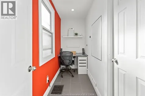 1145 Erie Street East Windsor ON N9A 3Z4