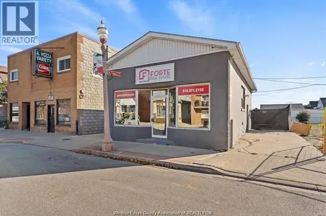 1145 Erie Street East Windsor ON N9A 3Z4