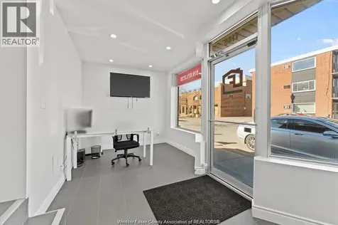 1145 Erie Street East Windsor ON N9A 3Z4