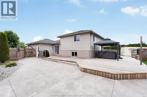 67 Azar Avenue Tilbury ON N0P 2L0
