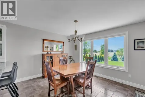 19 Stonegate Walk Chatham ON N7M 0A3