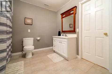 176 Eastman Avenue Adelaide Metcalfe ON N7G 3K1