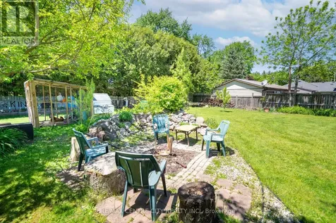 176 Eastman Avenue Adelaide Metcalfe ON N7G 3K1