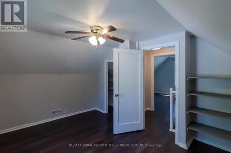 117 Walnut Avenue South Sarnia ON N7T 3V5