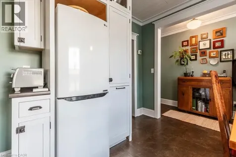 210 Charlton Avenue East Hamilton ON L8N 1Z1