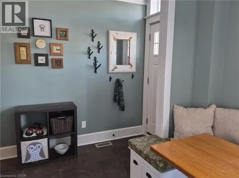 210 Charlton Avenue East Hamilton ON L8N 1Z1
