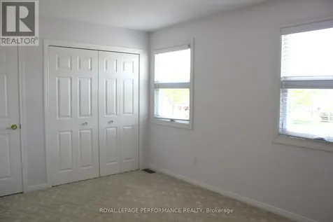 141 Markell Crescent Cornwall ON K6H 6X2