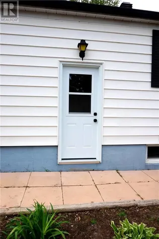 674 Charlotte Street Sudbury ON P3E 4C2