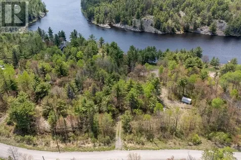 307 Lakeview Drive Alban ON P0M 1A0