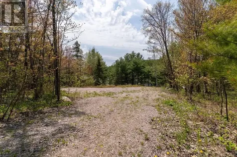 307 Lakeview Drive Alban ON P0M 1A0