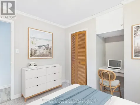 105 Menomini Road Huron-kinloss ON N2Z 2X3