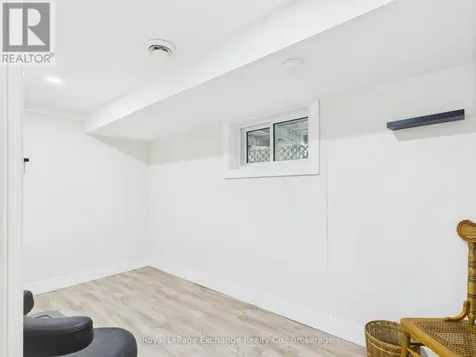 105 Menomini Road Huron-kinloss ON N2Z 2X3