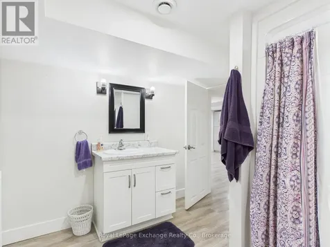 105 Menomini Road Huron-kinloss ON N2Z 2X3