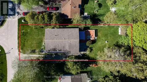 105 Menomini Road Huron-kinloss ON N2Z 2X3