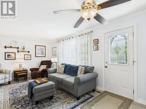 105 Menomini Road Huron-kinloss ON N2Z 2X3