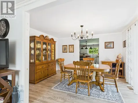 105 Menomini Road Huron-kinloss ON N2Z 2X3