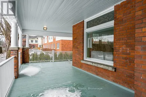 20 Alice Street East Blue Mountains ON N0H 2P0
