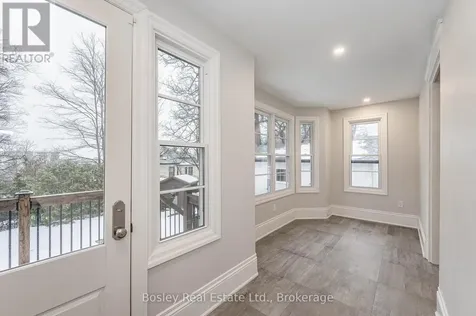 80 Queen Street Guelph (st. George's) ON N1E 4R8