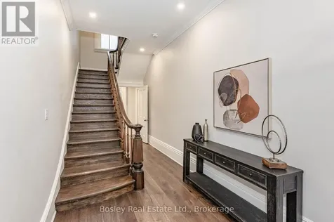 80 Queen Street Guelph (st. George's) ON N1E 4R8