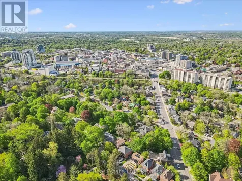 80 Queen Street Guelph (st. George's) ON N1E 4R8
