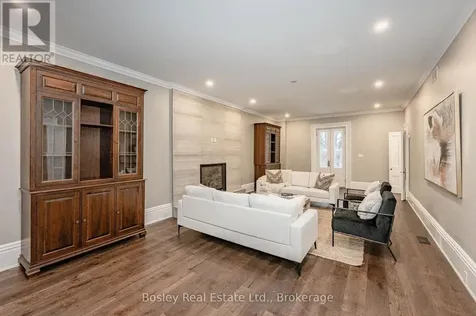 80 Queen Street Guelph (st. George's) ON N1E 4R8