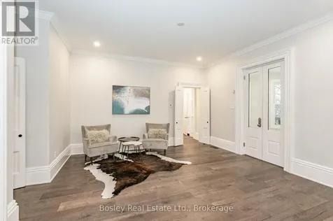 80 Queen Street Guelph (st. George's) ON N1E 4R8
