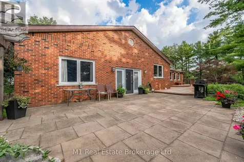 6946 Fife Road Guelph/eramosa ON N1H 6J4