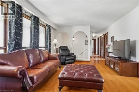 72 Eastbury Drive Stoney Creek ON L8E 2V5
