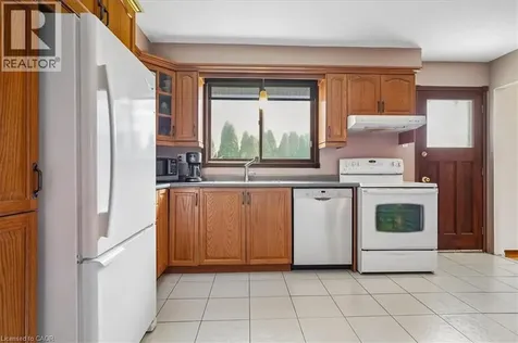 72 Eastbury Drive Stoney Creek ON L8E 2V5