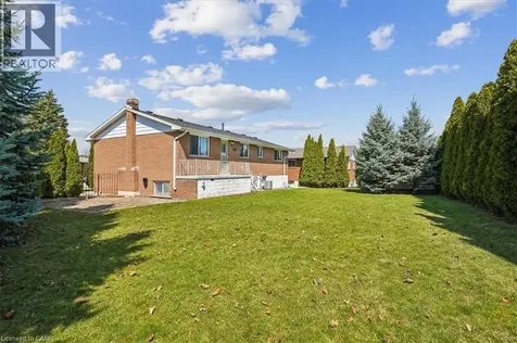 72 Eastbury Drive Stoney Creek ON L8E 2V5