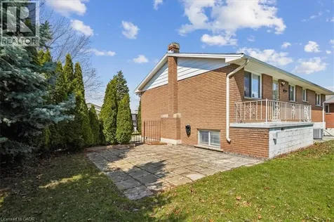 72 Eastbury Drive Stoney Creek ON L8E 2V5