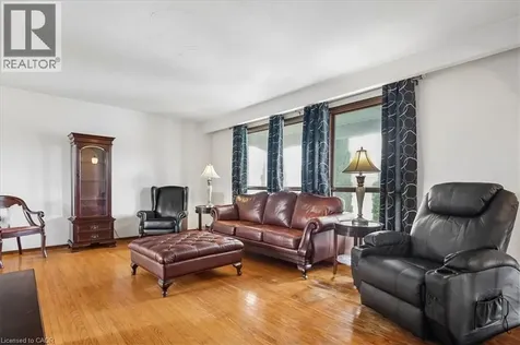 72 Eastbury Drive Stoney Creek ON L8E 2V5