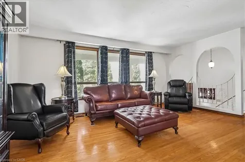 72 Eastbury Drive Stoney Creek ON L8E 2V5