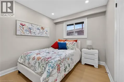 83 Riverdale Drive Hamilton ON L8E 1K2