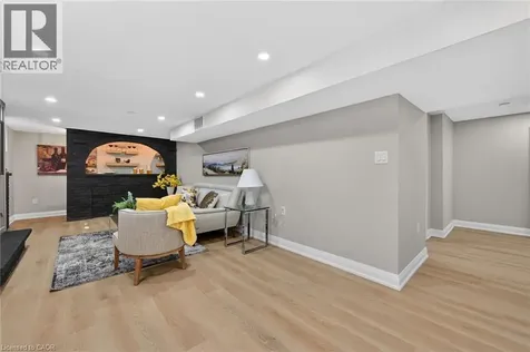83 Riverdale Drive Hamilton ON L8E 1K2