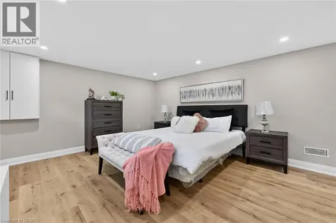 83 Riverdale Drive Hamilton ON L8E 1K2