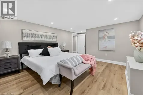 83 Riverdale Drive Hamilton ON L8E 1K2