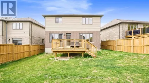 164 Mountain Holly Court Waterloo ON N2V 0E1