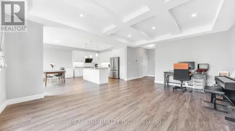 164 Mountain Holly Court Waterloo ON N2V 0E1
