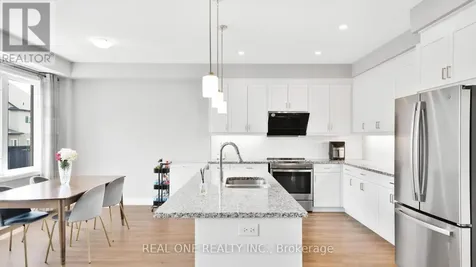 164 Mountain Holly Court Waterloo ON N2V 0E1