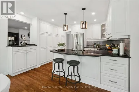 109 Ashberry Place Waterloo ON N2T 1G8