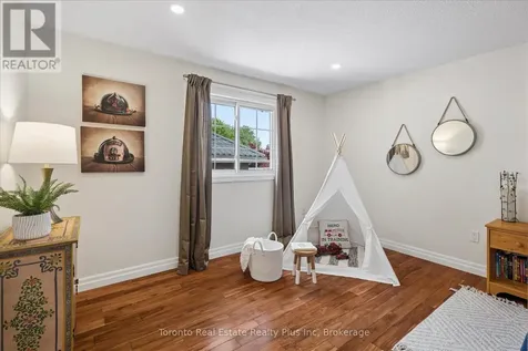 109 Ashberry Place Waterloo ON N2T 1G8