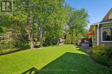 109 Ashberry Place Waterloo ON N2T 1G8