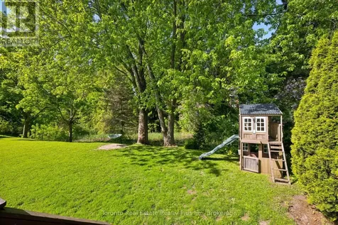 109 Ashberry Place Waterloo ON N2T 1G8